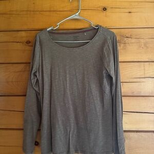 Pack of two Toad and Co long sleeve shirts
